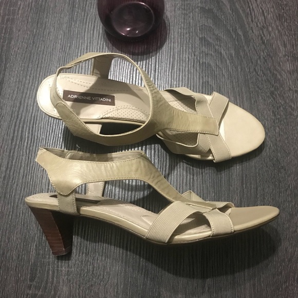 Adrienne Vittadini Shoes - SOLD 🎉ADRIENNE VITTADINI Nude Sandals Heels 9 M